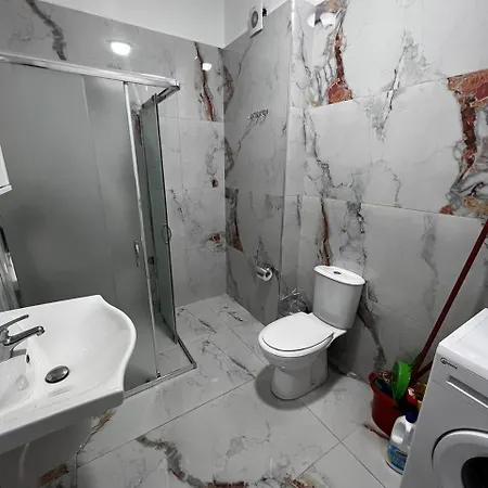 Apartment Orlando's Lezhe