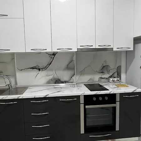 Orlando's Apartman Lezha